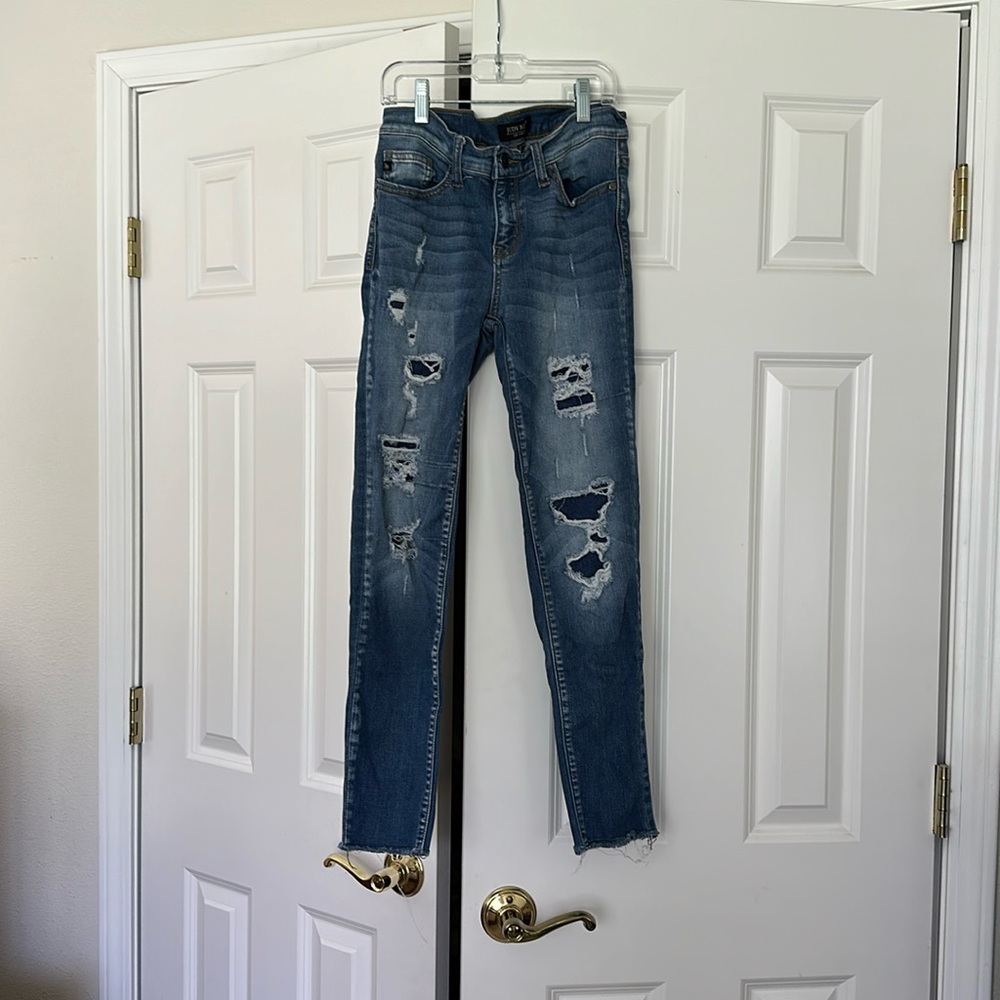 Judy Blue Jeans Women's 5/27 JB8240MD Patched Rip Skinny Blue Denim Stretch